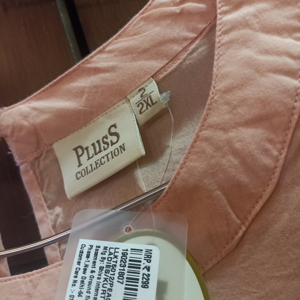 Side slit cotton kurta(size XXL) - Picture 3 of 10
